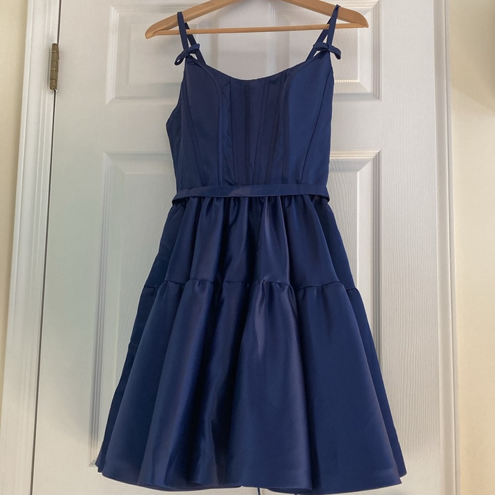 NWT Stacees A-line Scoop Neck Sleeveless Short/Mini Satin Dress Dark Navy Size 4 - Picture 4 of 10